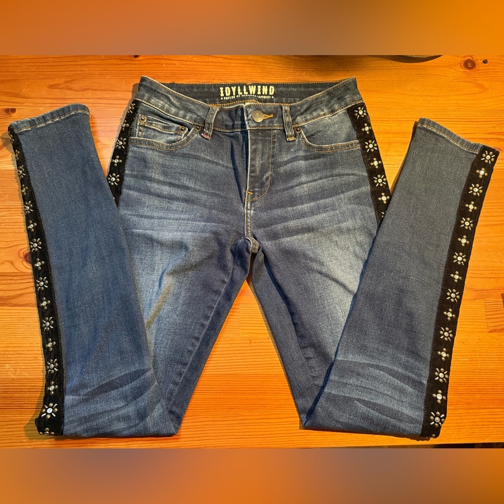 Idyllwind Miranda Lambert Boot Barn Jeans Studded Rhinestone Velvet Detail Sz 2